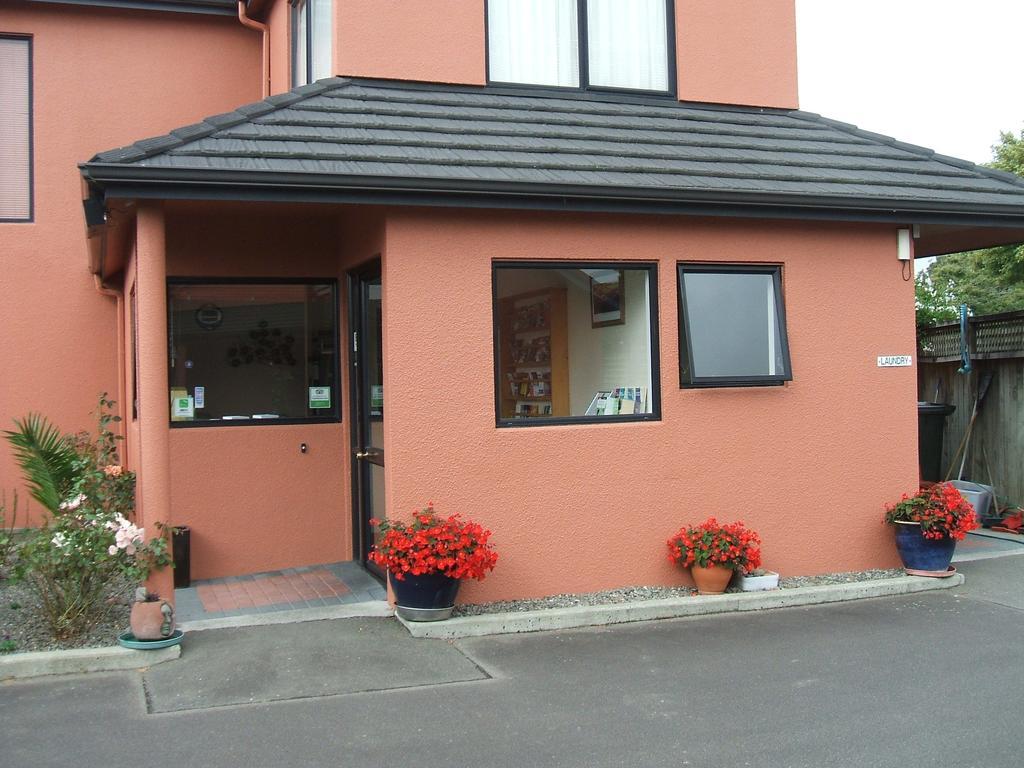 Pavilion Motel & Conference Centre Palmerston North Ngoại thất bức ảnh